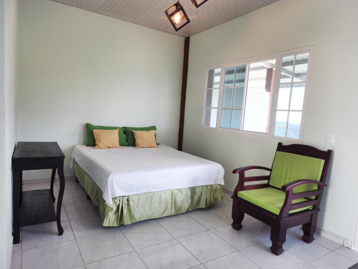 Hotel Y Restaurante Las Margaritas Perquín Værelse billede